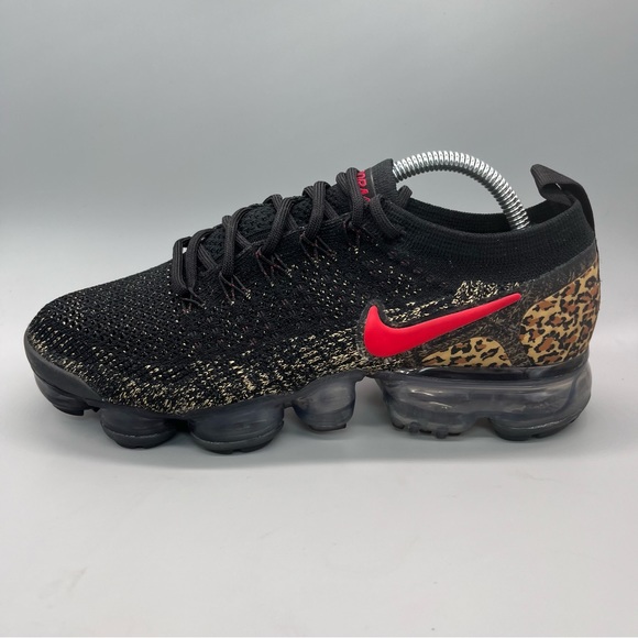 Nike Shoes - Nike Vapormax Flyknit 2 Cheetah Women’s Size 6.5 Black Red Lace Up Sneakers Shoe